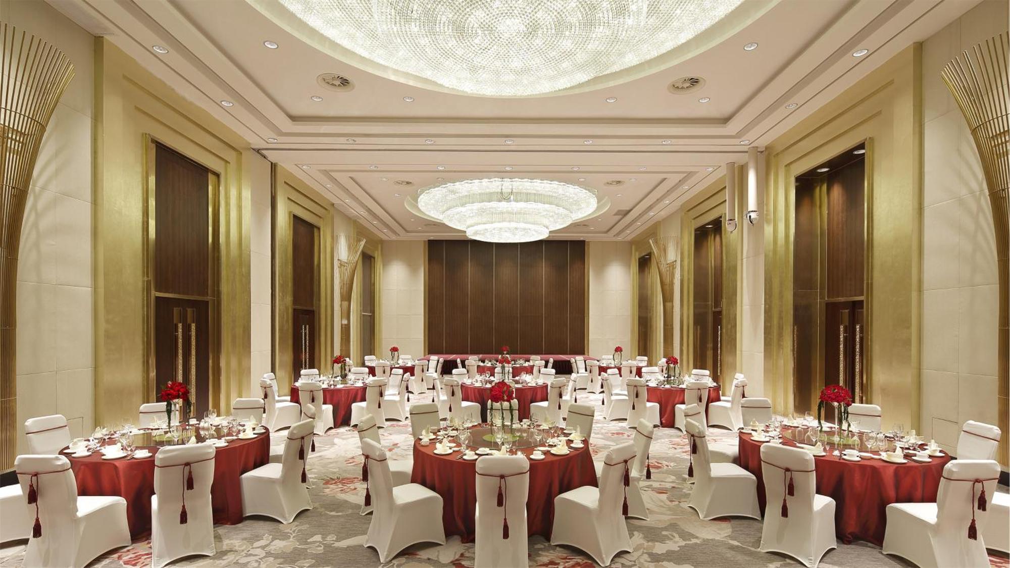 Holiday Inn Kunming City Centre By Ihg Exterior foto