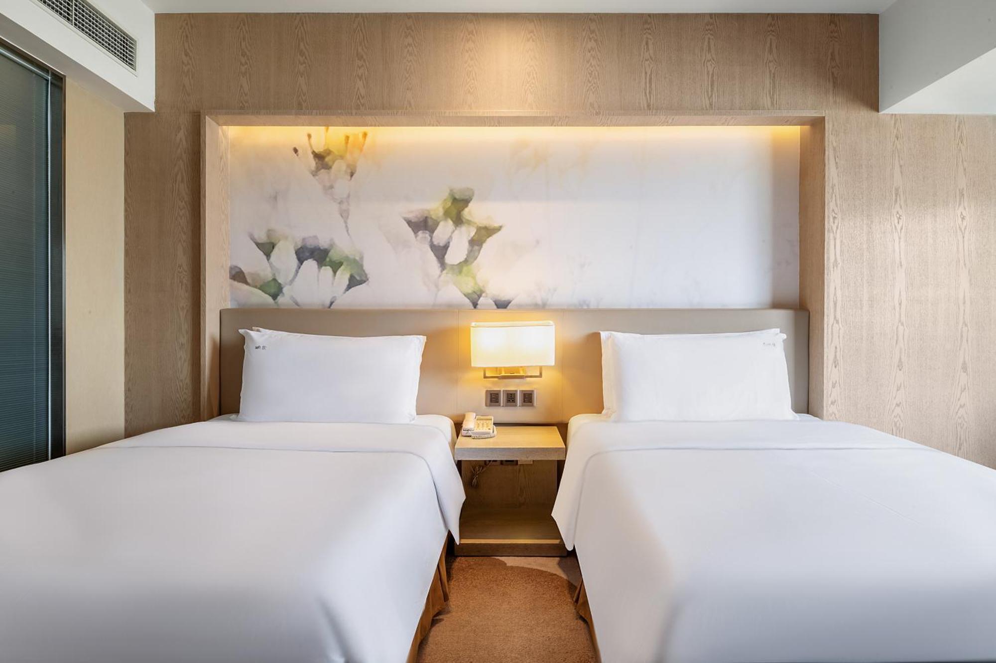 Holiday Inn Kunming City Centre By Ihg Exterior foto